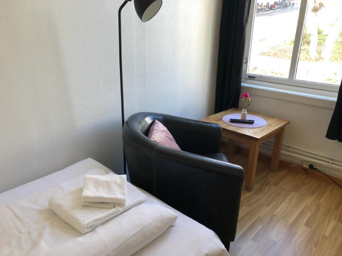 Ami Hotel
