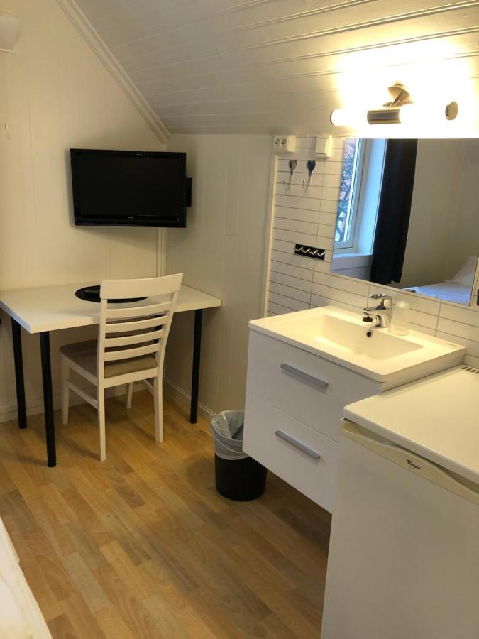 Ami Hotel